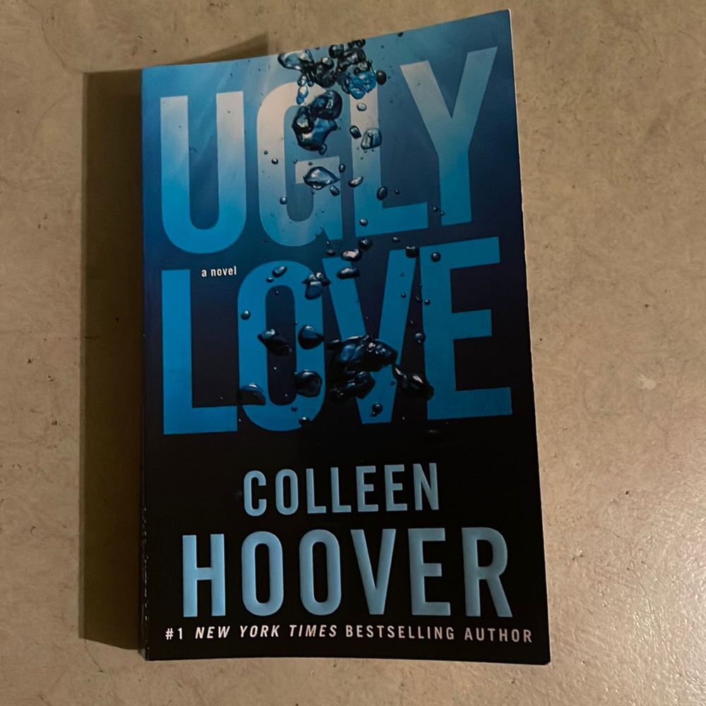 Ugly Love by Colleen Hoover